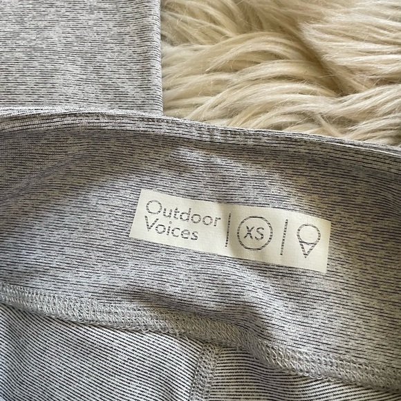 OUTDOOR VOICES Color-block Leggings - Picture 4 of 4